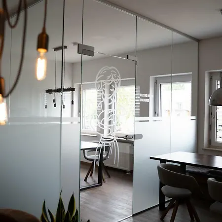 Upstairs By Mamas Bed & Breakfast